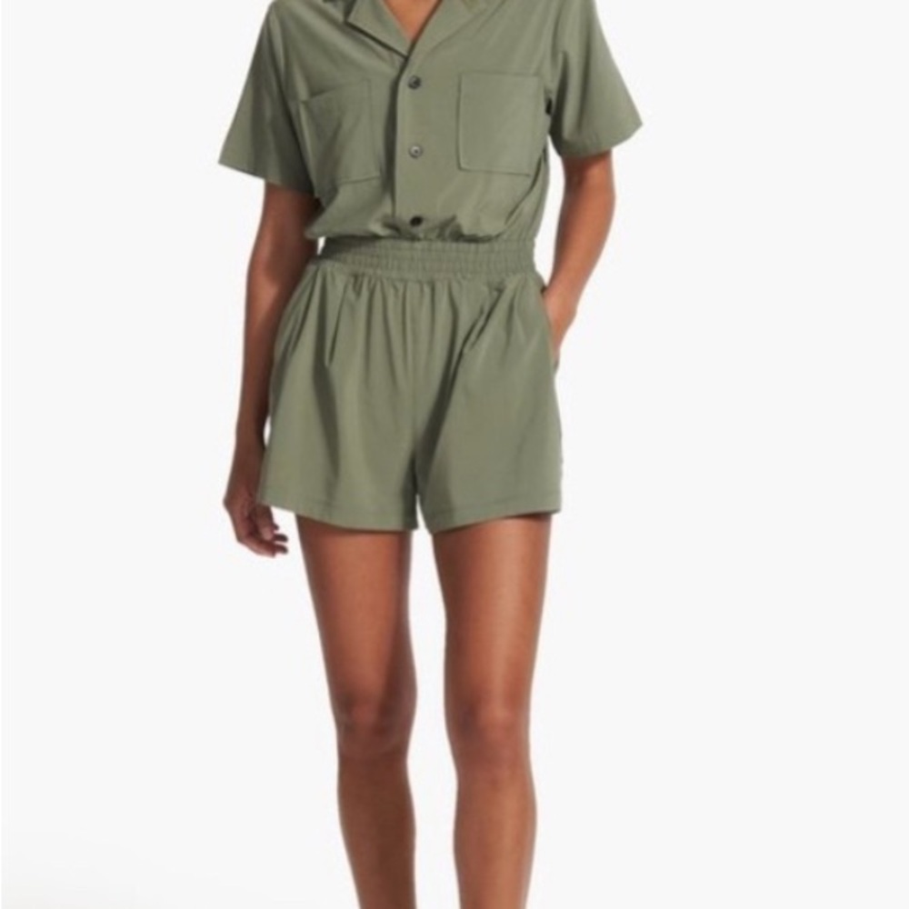 Vuori Villa Romper - Pistachio - Size S